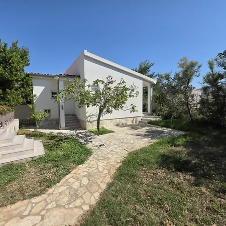 Apartment Petra By Pag Tours Pag Town