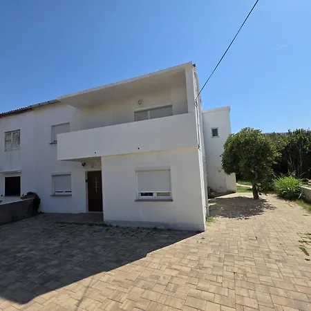Apartment Petra By Pag Tours Pag Town