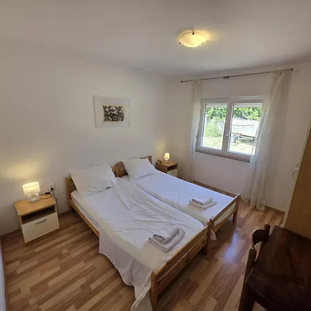 Apartment Apartment Petra By Pag Tours *
