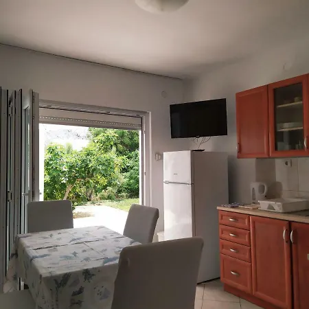 Apartment Petra By Pag Tours