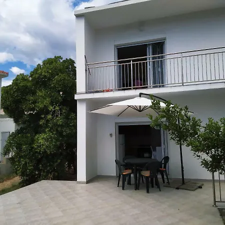 Apartment Apartment Petra By Pag Tours Pag Town